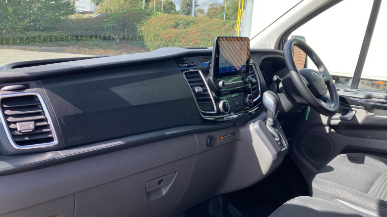 Ford Transit Custom 320 L1 Diesel Fwd 2.0 EcoBlue 170ps Low Roof D/Cab Limited Van Auto